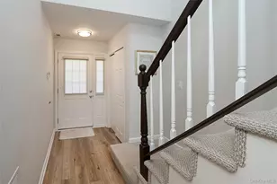 52 Holiday Dr, Woodbury, NY 11797 - Photo 6