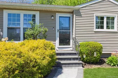 29 Superior Street, Port Jefferson Station, NY 11776 - Photo 4