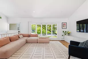 50 Roger Dr, Port Washington, NY 11050 - Photo 4