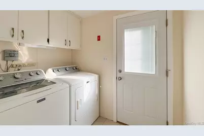 1407 Middle Road #83, Calverton, NY 11933 - Photo 22