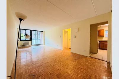 136-35 Maple Avenue #4E, Flushing, NY 11355 - Photo 2