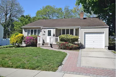 10 Tacoma Lane, Syosset, NY 11791 - Photo 1