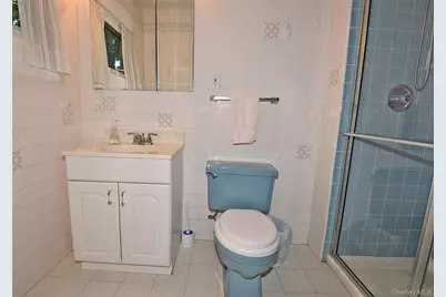 10 Tacoma Lane, Syosset, NY 11791 - Photo 18