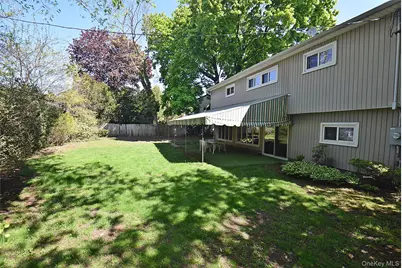 10 Tacoma Lane, Syosset, NY 11791 - Photo 4