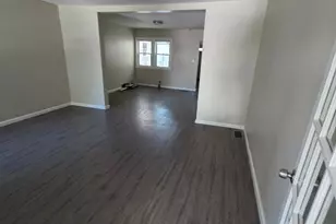 92-45 76th St, Woodhaven, NY 11421 - Photo 2