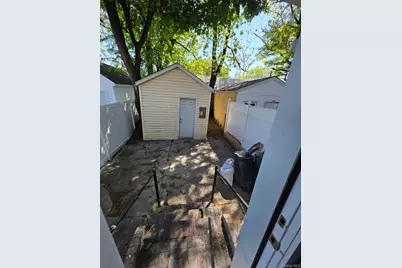 9245 76th Street, Woodhaven, NY 11421 - Photo 6