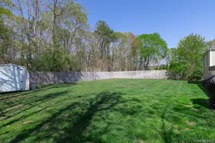 149 Barton Ln, Bayport, NY 11705 - Photo 34