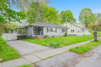 25 Park Avenue, Poughkeepsie, NY 12603 - Photo 2