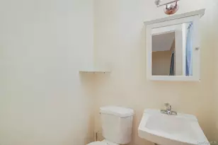 82 Roosevelt Rd, Hyde Park, NY 12538 - Photo 14
