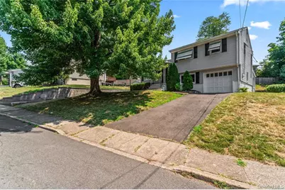 6 Valley View Terrace, Suffern, NY 10901 - Photo 1
