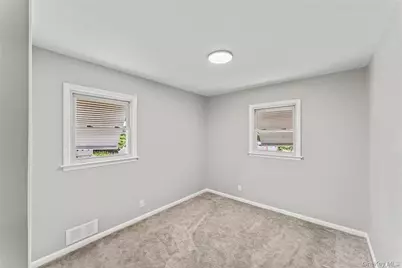 6 Valley View Terrace, Suffern, NY 10901 - Photo 8