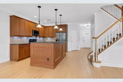 5 Terrace Lane, Patchogue, NY 11772 - Photo 12