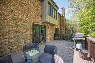 25 Windsor Gate Dr, North Hills, NY 11040 - Photo 38
