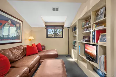 25 Windsor Gate Drive, North Hills, NY 11040 - Photo 24