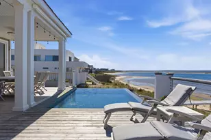 688 Dune Rd, Westhampton Dunes, NY 11978 - Photo 28