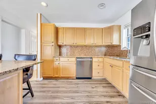 108A Union Ave, Ronkonkoma, NY 11779 - Photo 14