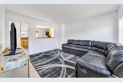 108A Union Avenue, Ronkonkoma, NY 11779 - Photo 10