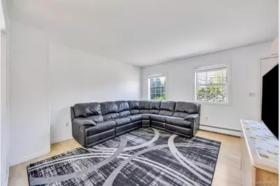 108A Union Avenue, Ronkonkoma, NY 11779 - Photo 8