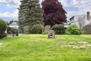 51 Horseshoe Dr, Hyde Park, NY 12538 - Photo 12