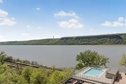 1155 Warburton Avenue #7H, Yonkers, NY 10701 - Photo 14