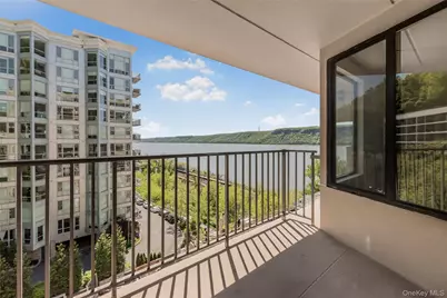1155 Warburton Avenue #7H, Yonkers, NY 10701 - Photo 4