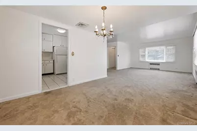345 E State Street, Long Beach, NY 11561 - Photo 8