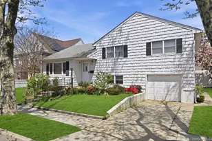 345 E State St, Long Beach, NY 11561 - Photo 2