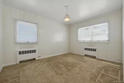 345 E State Street, Long Beach, NY 11561 - Photo 18