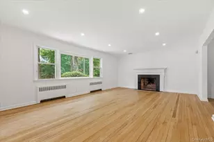 23 Lakeview Rd, New Rochelle, NY 10804 - Photo 6