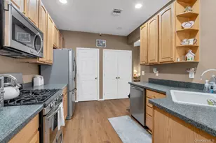 13 Cranberry Cir, Medford, NY 11763 - Photo 14