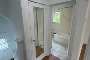 108 Earle Ave, Lynbrook, NY 11563 - Photo 10