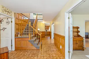 7 Lake Ln, Lake Grove, NY 11755 - Photo 4