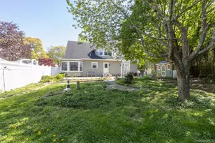 7 Lake Ln, Lake Grove, NY 11755 - Photo 26