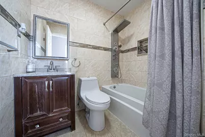 22032 147th Avenue, Springfield Gardens, NY 11413 - Photo 40