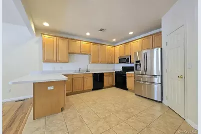 63 Sunflower Ridge Road, South Setauket, NY 11720 - Photo 8