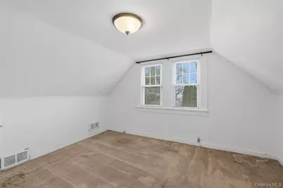 20 Samstag Avenue, Ossining, NY 10562 - Photo 24