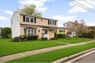 280 Division Avenue, Massapequa, NY 11758 - Photo 2