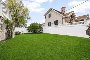 280 Division Ave, Massapequa, NY 11758 - Photo 30