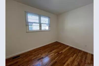 35 Dunes Lane #First Floor, Port Washington, NY 11050 - Photo 8