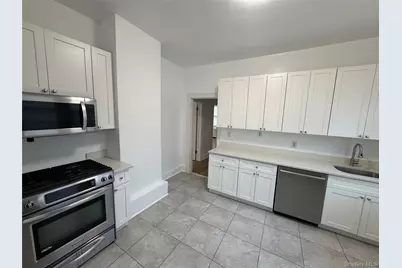 520 Fourth Avenue #2, Pelham, NY 10803 - Photo 4