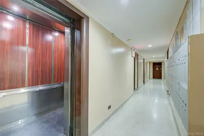 100-25 Queens Boulevard #2R, Forest Hills, NY 11375 - Photo 4