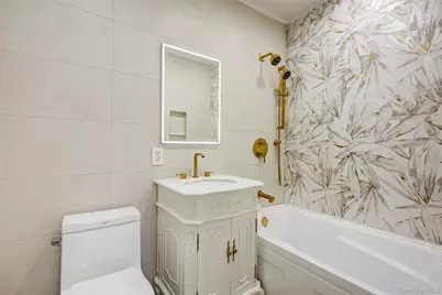 100-25 Queens Boulevard #2R, Forest Hills, NY 11375 - Photo 22