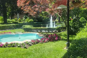 76-35 113th St, Forest Hills, NY 11375 - Photo 40