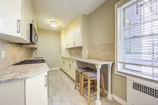 76-35 113th St, Forest Hills, NY 11375 - Photo 18