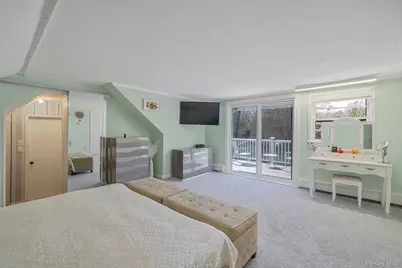 1989 William Floyd Parkway, Ridge, NY 11961 - Photo 18