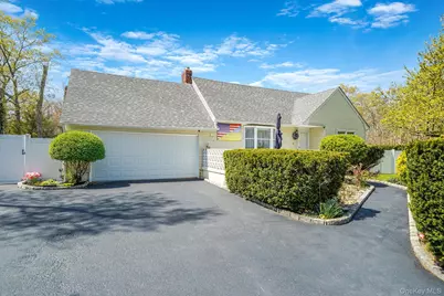 1989 William Floyd Parkway, Ridge, NY 11961 - Photo 4