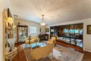 84 Nottingham Rd, Manhasset Hills, NY 11040 - Photo 8
