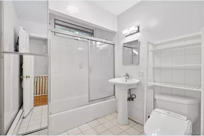 260 Shoreward Drive, Great Neck, NY 11021 - Photo 20