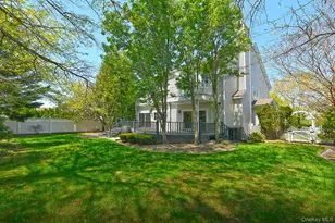 1 Dylan Pl, Melville, NY 11747 - Photo 40