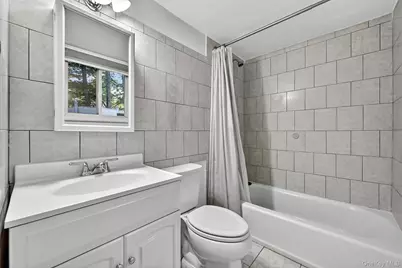 731 Manette Lane, Valley Cottage, NY 10989 - Photo 34